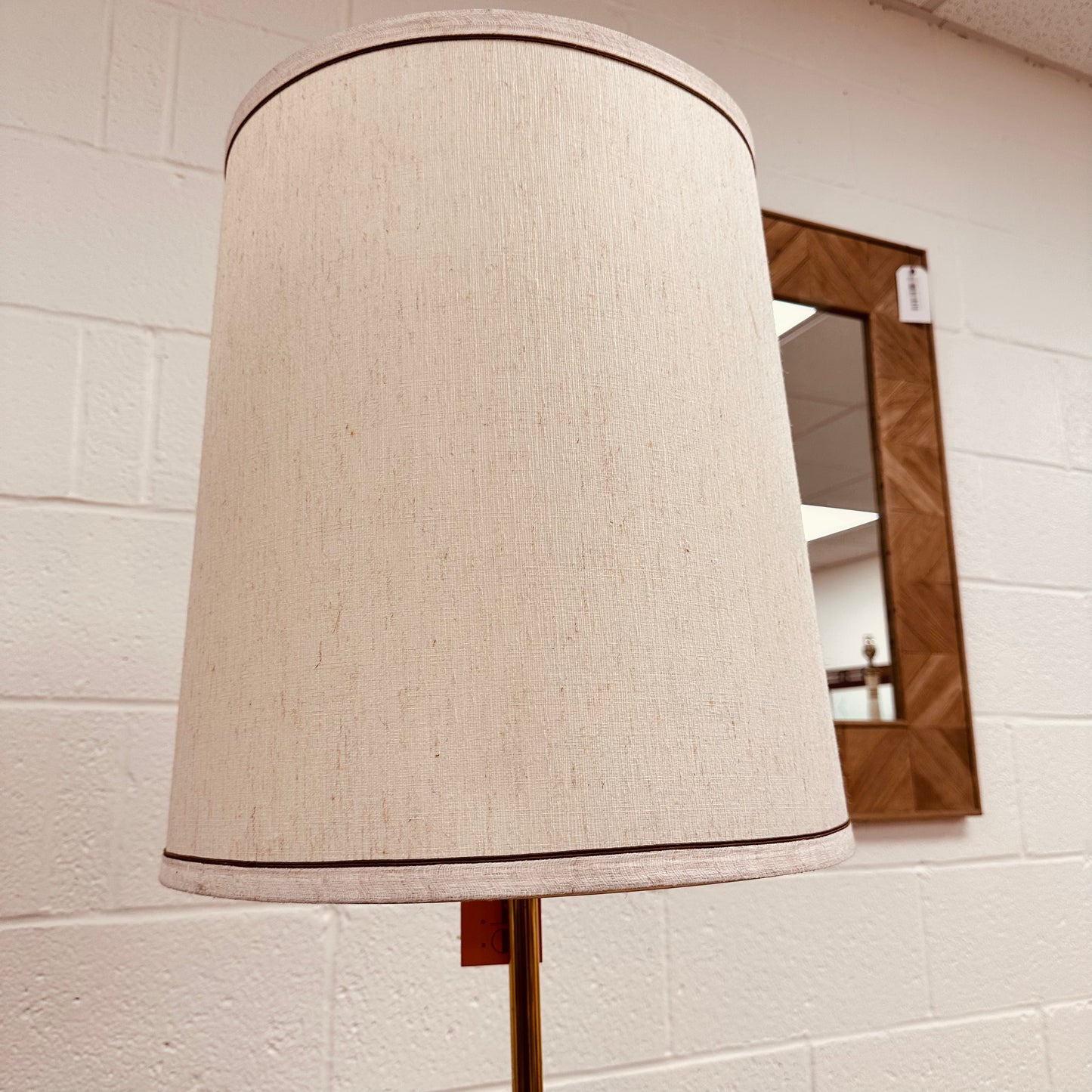 MCM LAUREL FLOOR LAMP WITH INTEGRATED TABLE & SHADE