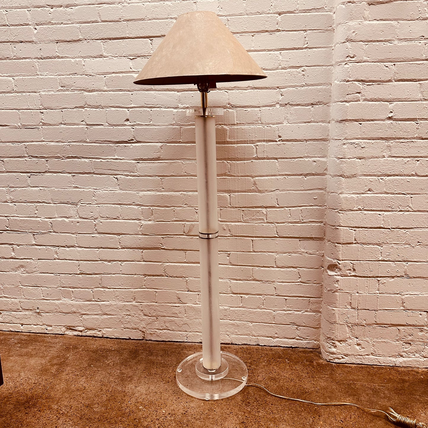 LUCITE FLOOR LAMP IN KARL SPRINGER STYLE
