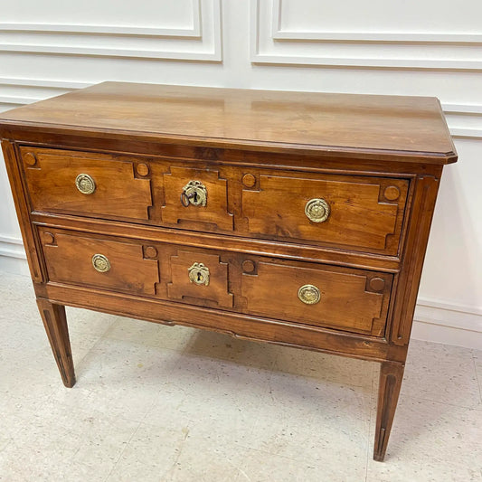 1780 FRENCH CHERRY WOOD COMMODE SAUTEUSE WITH LOCK