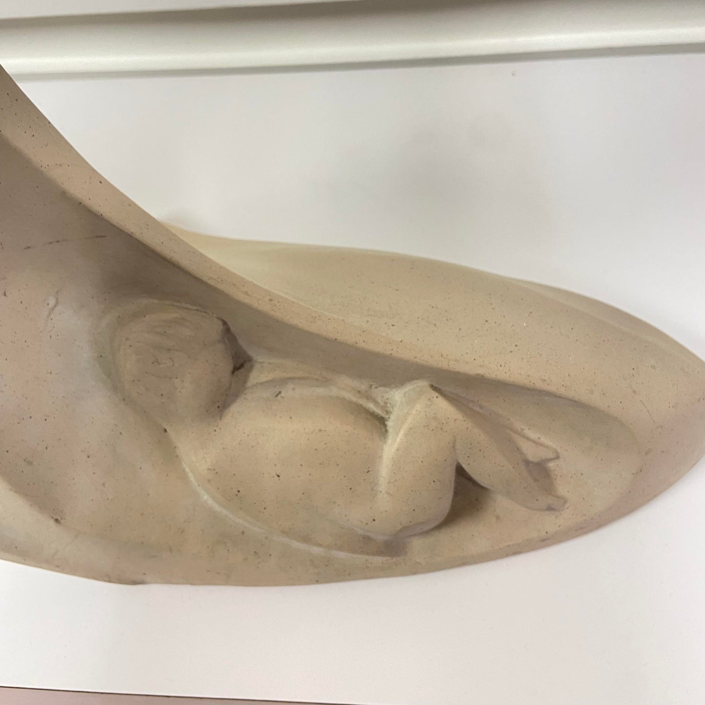 1980 AUSTIN PRODUCTIONS CERAMIC MOTHER & CHILD SCULPTURE