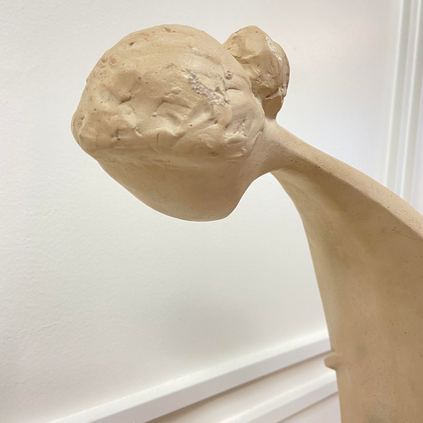 1980 AUSTIN PRODUCTIONS CERAMIC MOTHER & CHILD SCULPTURE