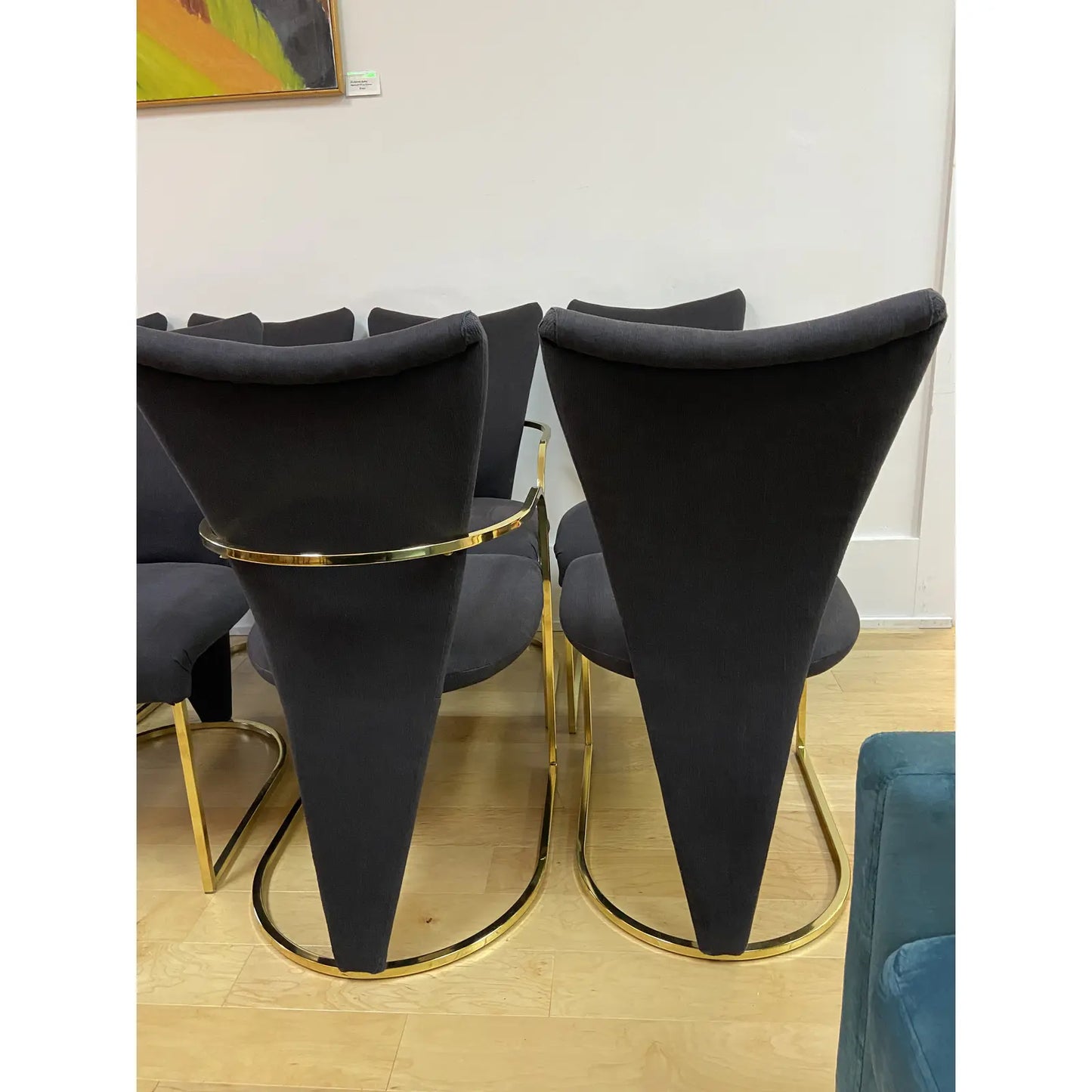 SET OF 8 DINING CHAIRS BY DESIGN INSTITUTE OF AMERICA