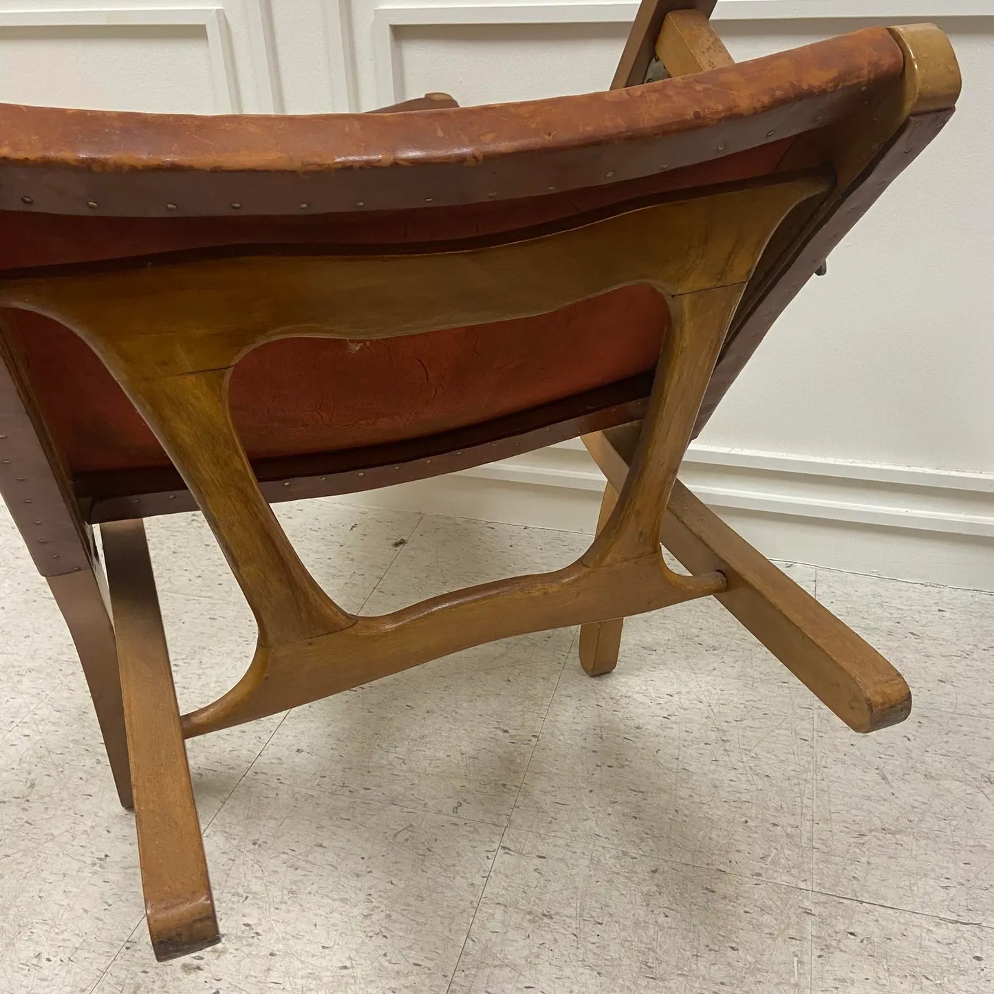 ECUADORIAN VINTAGE ANGEL PAZMINO LEATHER ARM CHAIR