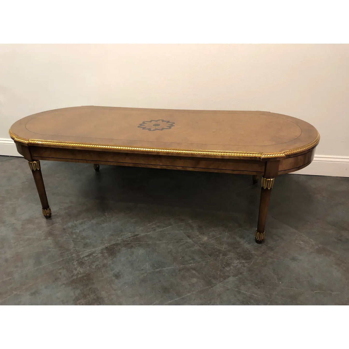 CONVERTIBLE COFFEE TABLE TO BENCH IN HOLLYWOOD REGENCY STYLE