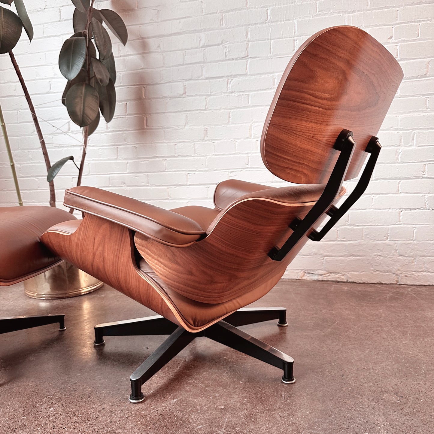 50TH ANNIVERSARY EAMES LOUNGE CHAIR & OTTOMAN SET