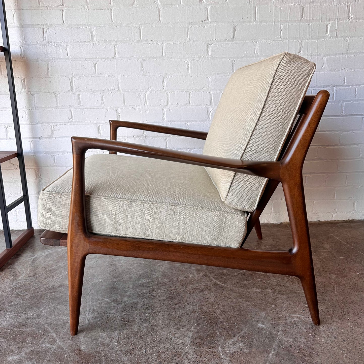 DANISH ARM CHAIR MODEL 596 BY LAWRENCE PEABODY FOR SELIG