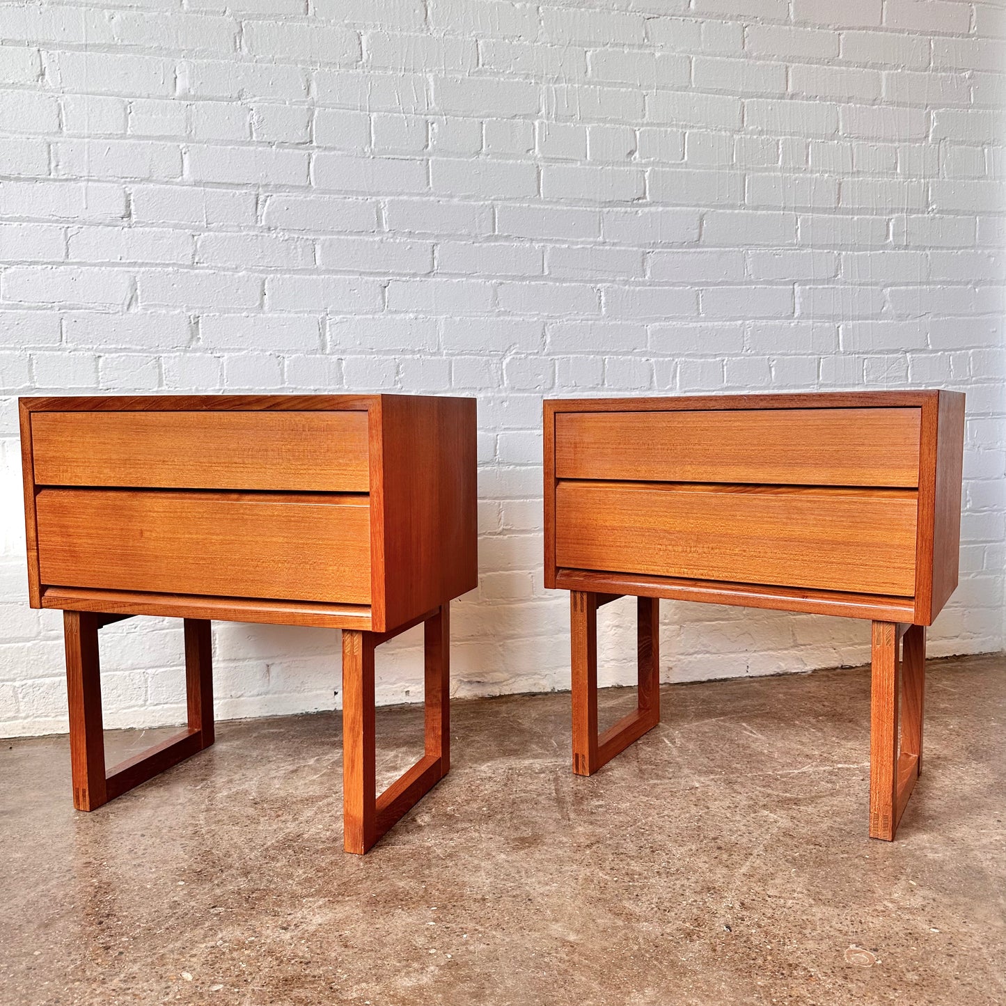 DANISH TEAK NIGHTSTANDS AND HEADBOARD