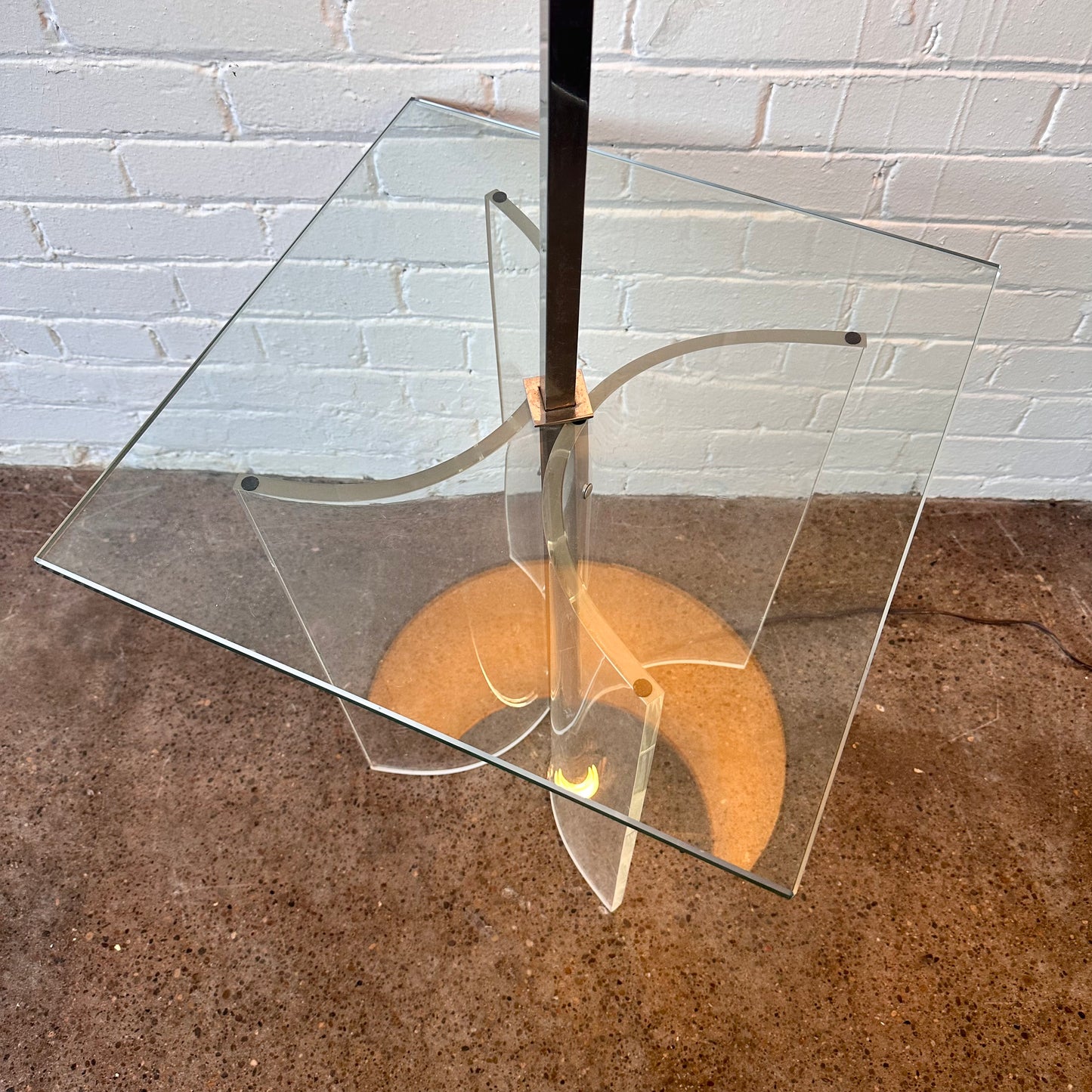 FLOOR LAMP WITH SHADE, LUCITE & GLASS DESIGN