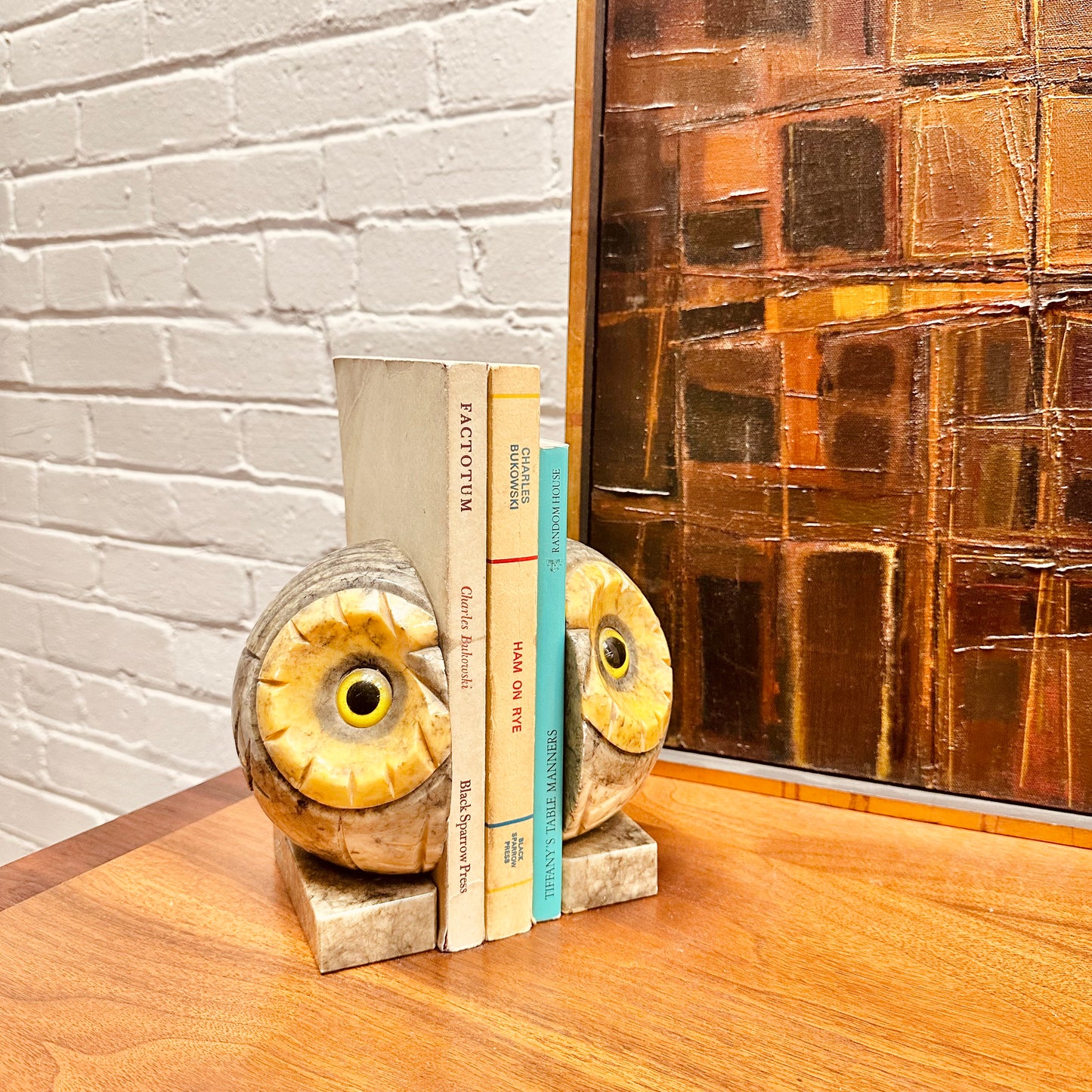 ITALIAN MARBLE ALABASTER OWL HEAD BOOKENDS