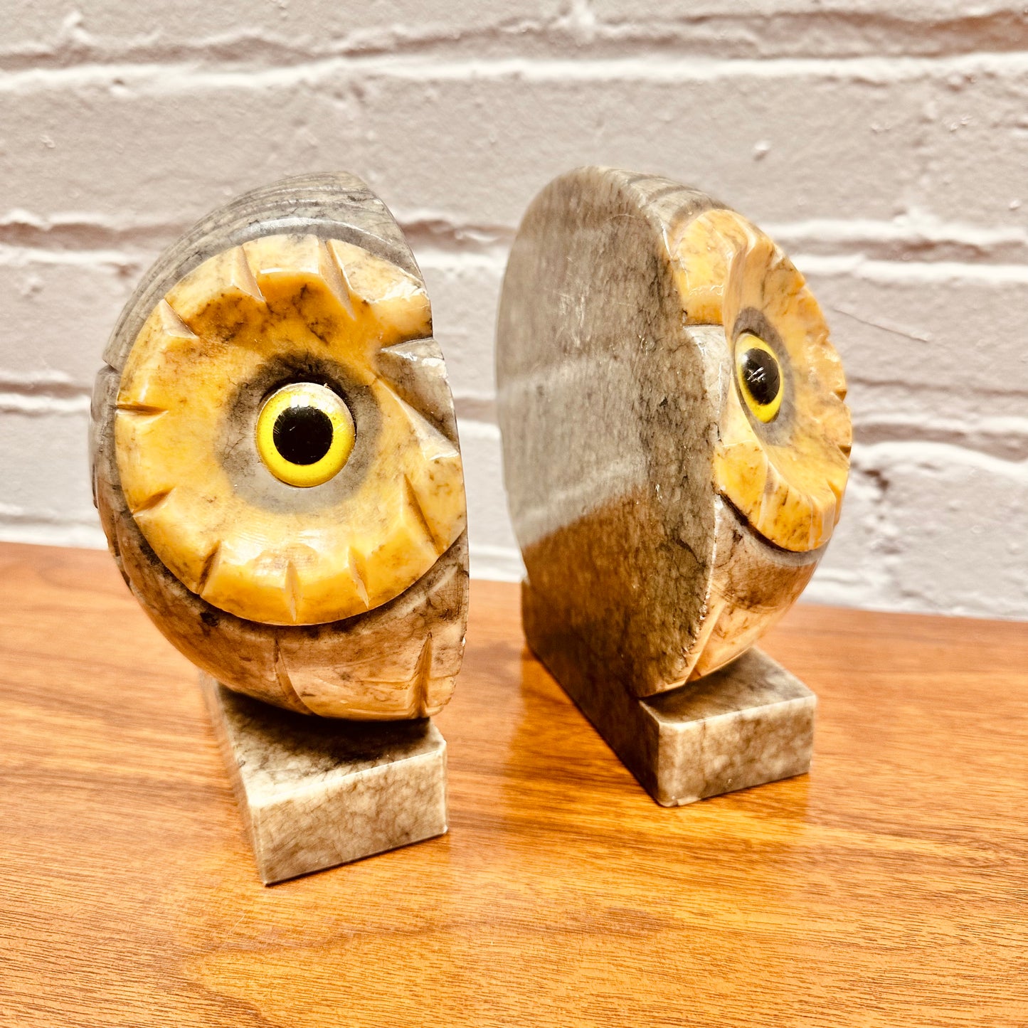 ITALIAN MARBLE ALABASTER OWL HEAD BOOKENDS