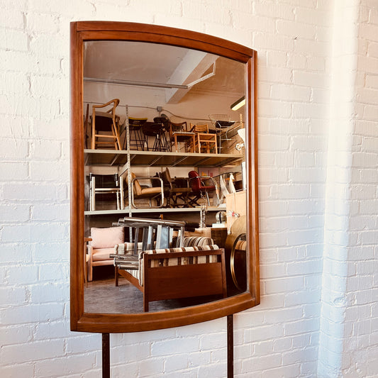 KENT COFFEY WALNUT DRESSER WITH 6 DRAWERS & MIRROR