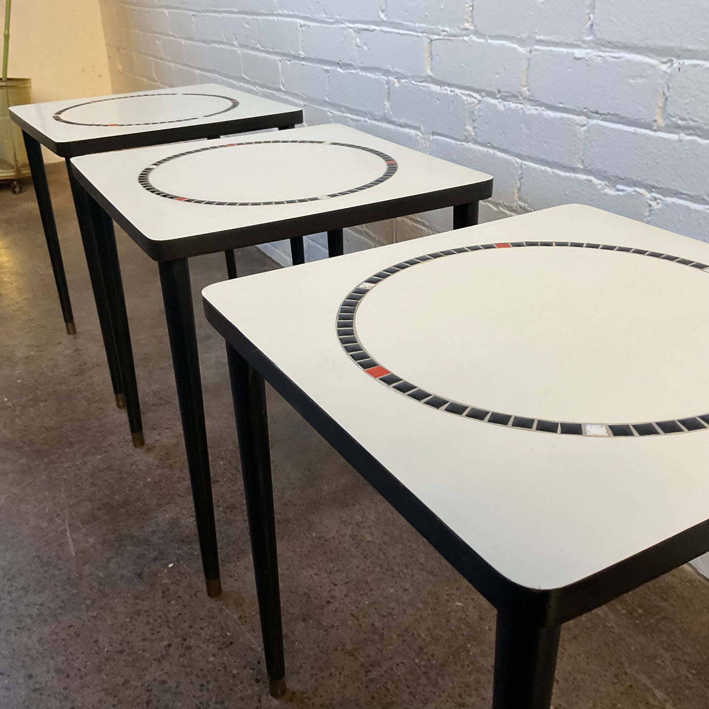 WHITE & TILE SMALL TABLE SET