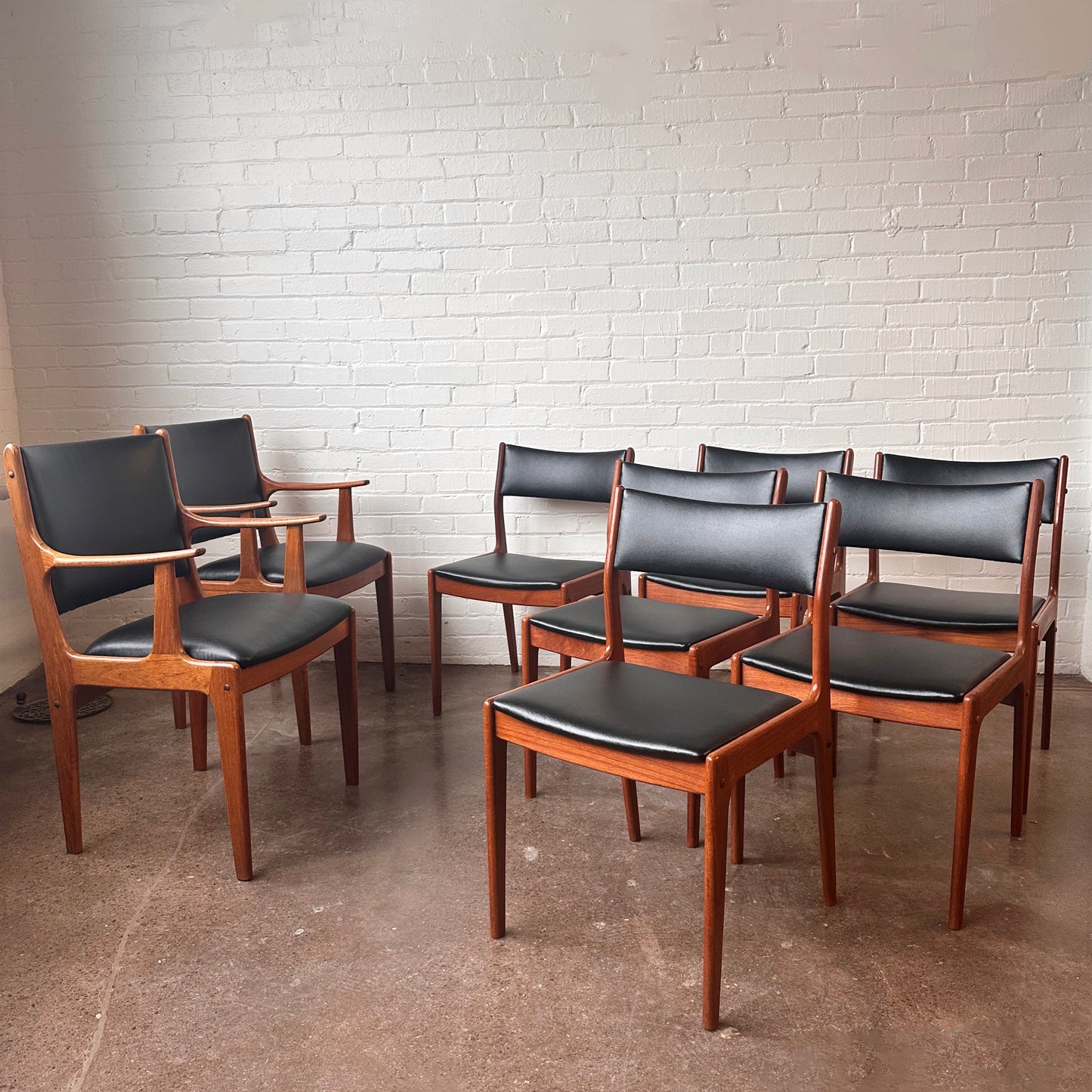 RESTORED JOHANNES ANDERSEN TEAK DINING CHAIRS FOR ULDUM - SET OF 8