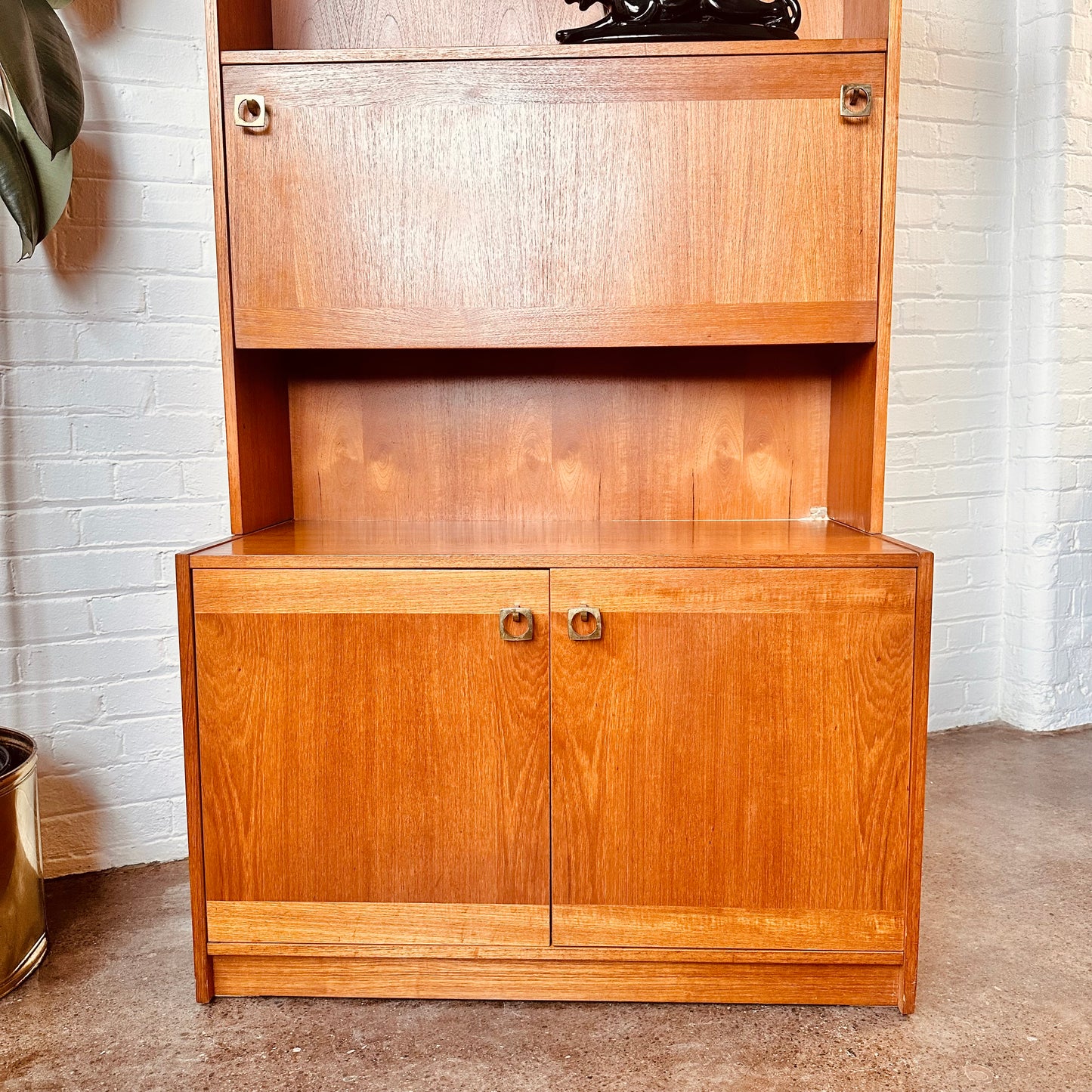 LIGNA PRAGUE TEAK BOOK SHELF CABINET