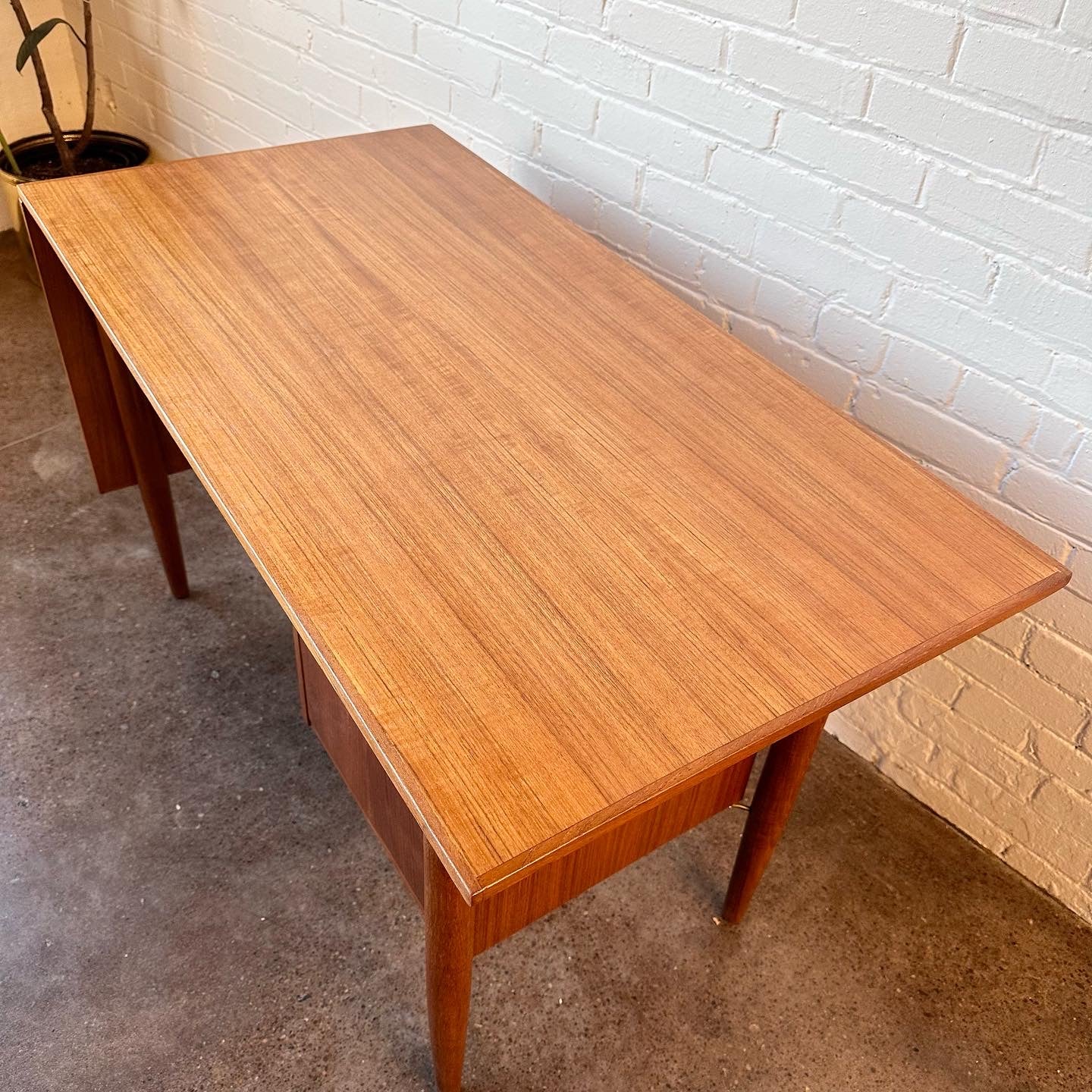DANISH MODERN TEAK DROP LEAF WRITING DESK BY GUNNAR NIELSEN FOR TIBERGAARD