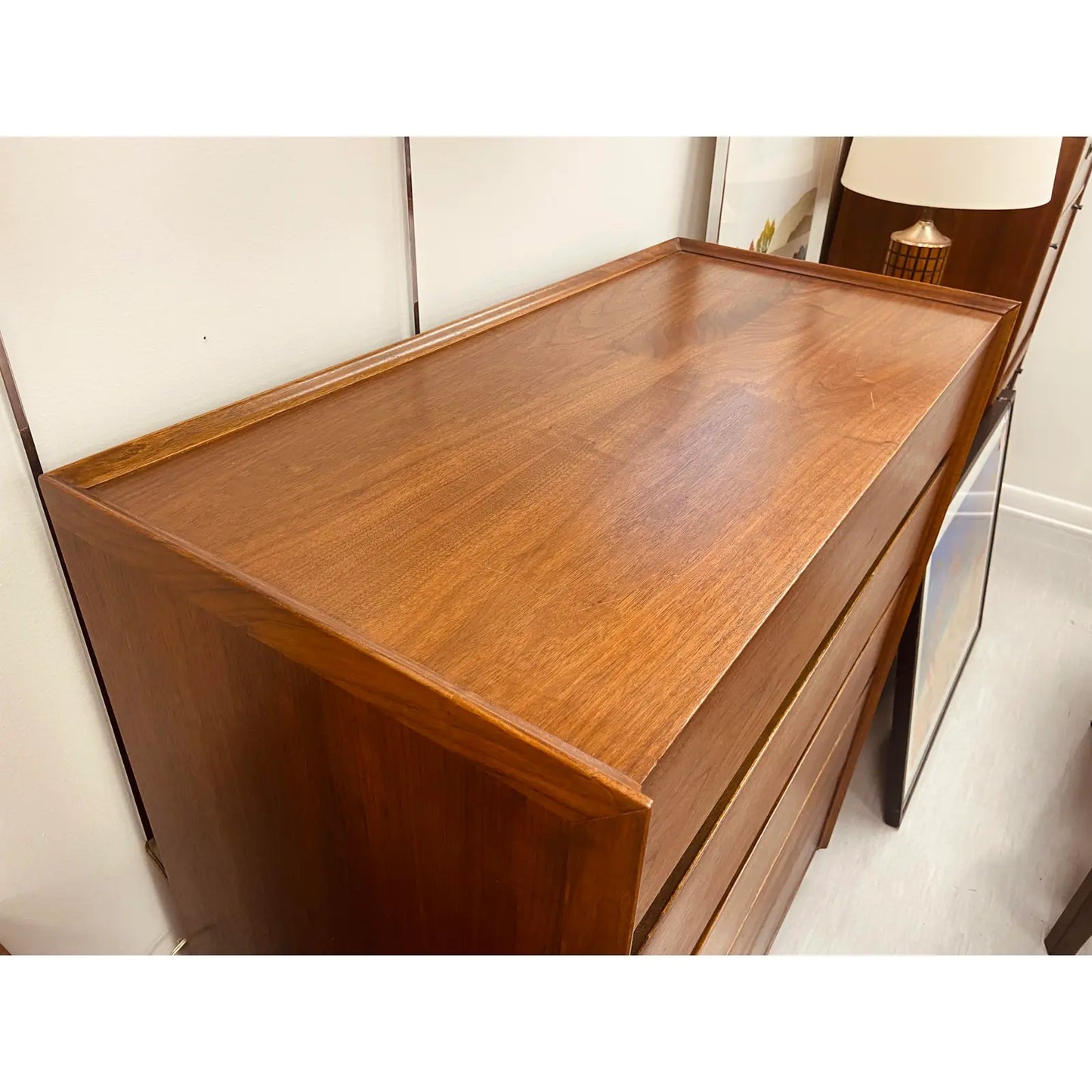 5 DRAWER DRESSER BY MERTON GERSHUN FOR AMERICAN OF MARTINSVILLE