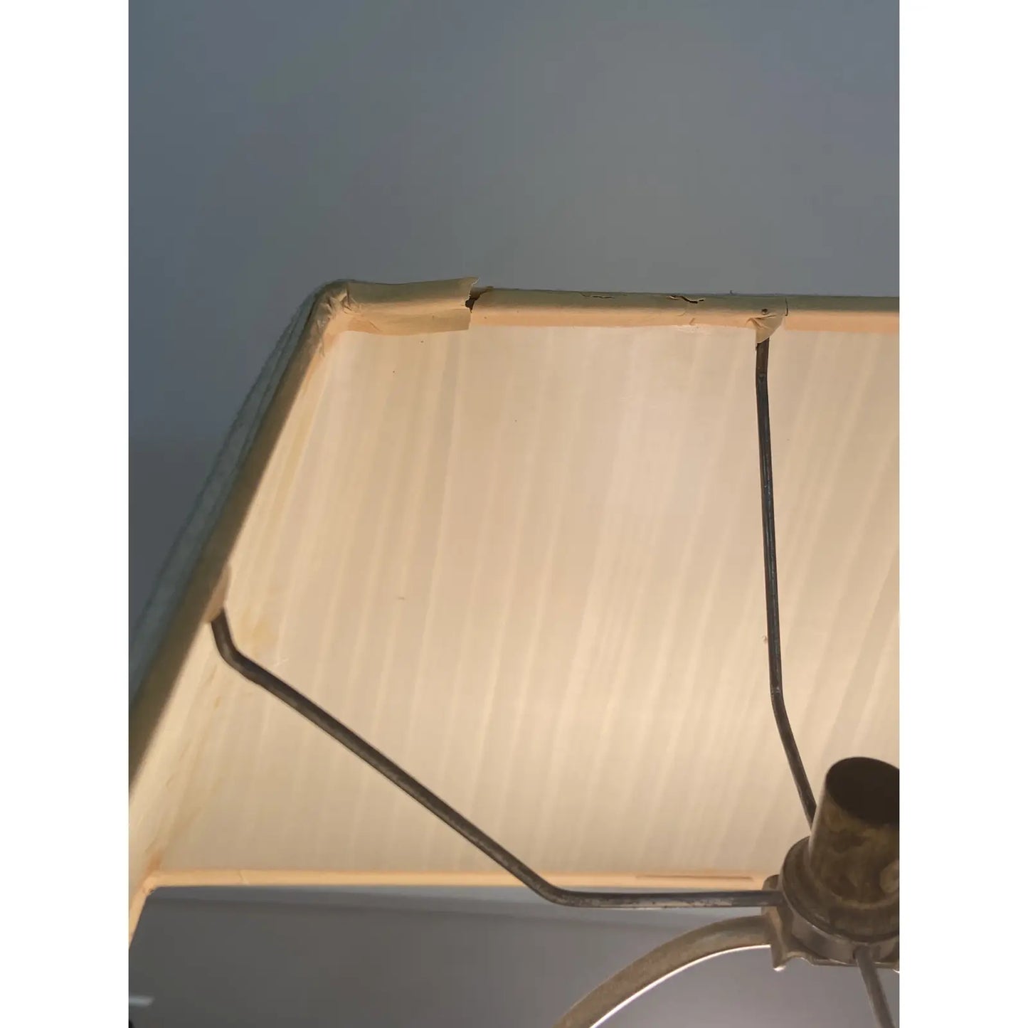 PAIR OF GLASS ROD & BRASS TABLE LAMPS BY LIGHT LINE