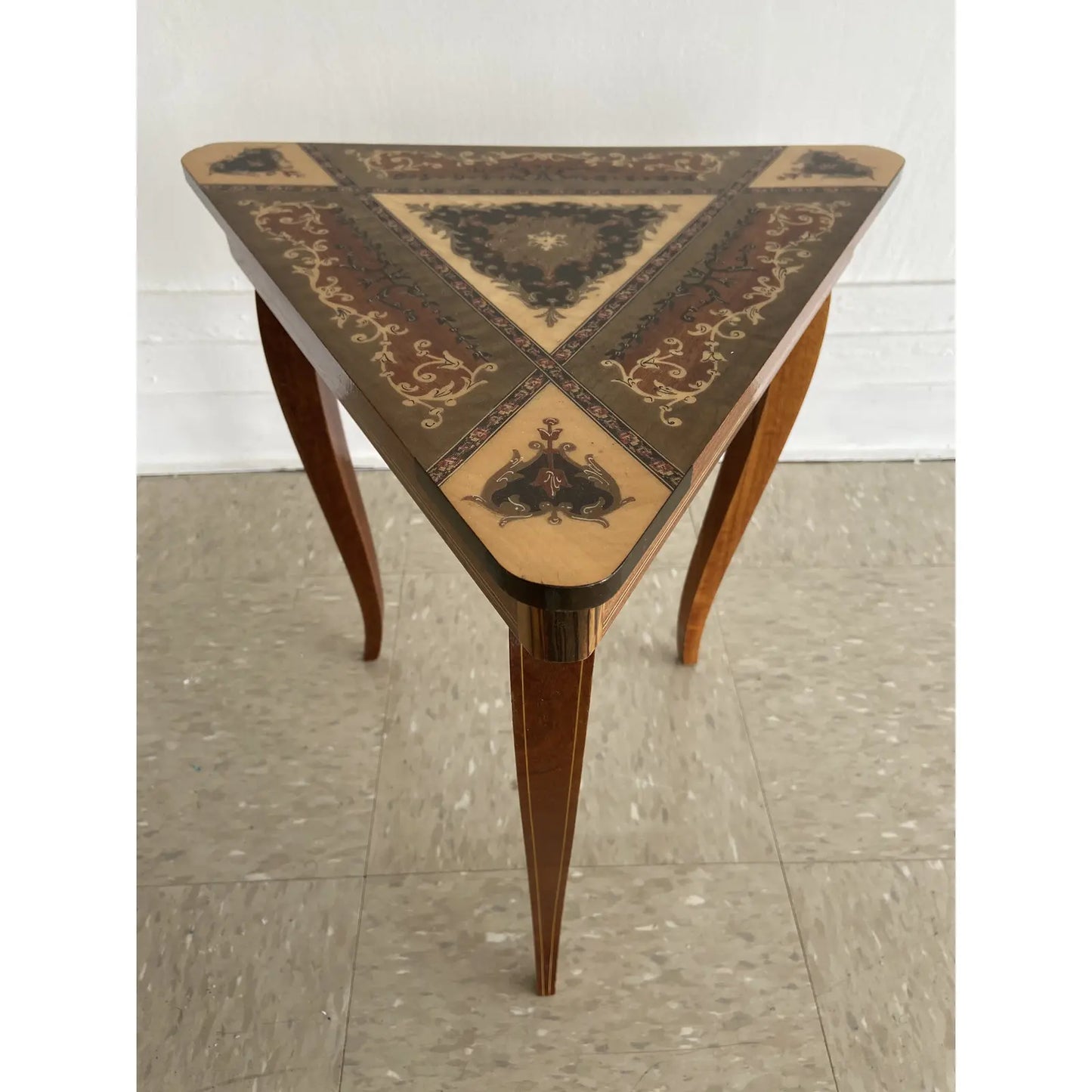 ITALIAN ROCOCO STYLE MUSIC BOX SIDE TABLE