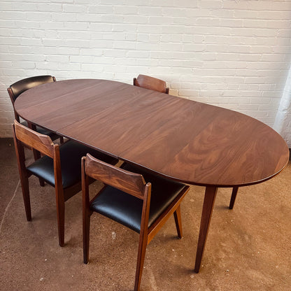 MID-CENTURY WALNUT OVAL DINING TABLE
