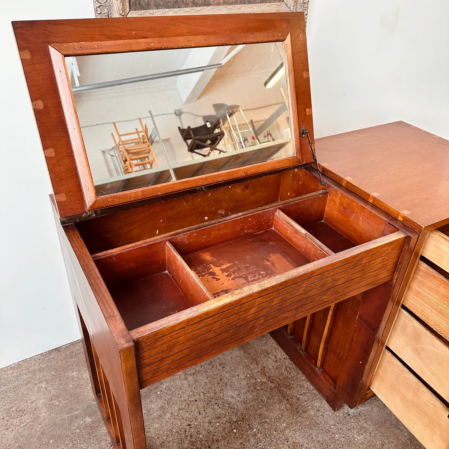 HENREDON TWO PIECE VANITY AND STORAGE CHEST