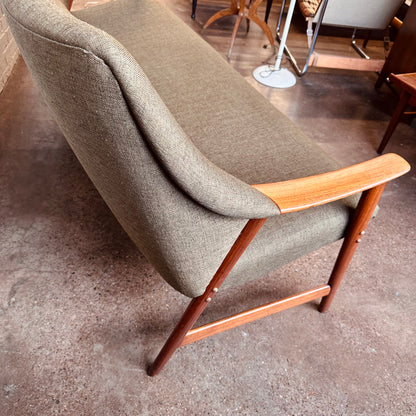 SCANDINAVIAN TEAK SOFA BY ADOLF RELLING