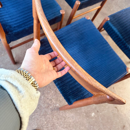 DANISH TEAK CARVED HANDLE DINING CHAIRS - S/6