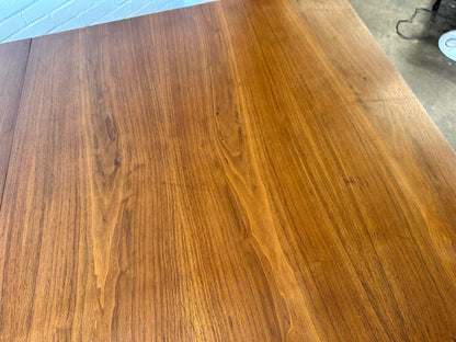MCM WALNUT DINING TABLE WITH THREE LEAVES
