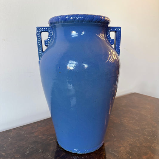 ROBINSON RANSBOTTOM PERIWINKLE ART DECO DRIP VASE URN