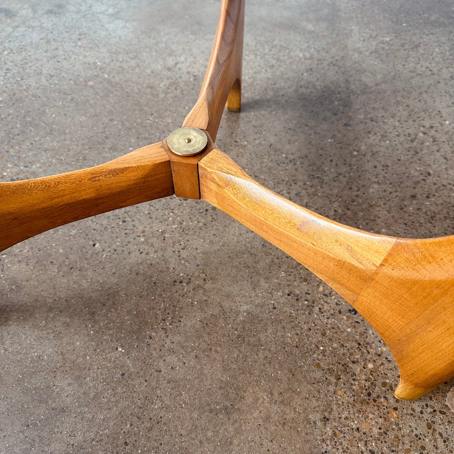 LANE CHESTNUT AND GLASS TOP TRIPOD SIDE TABLE