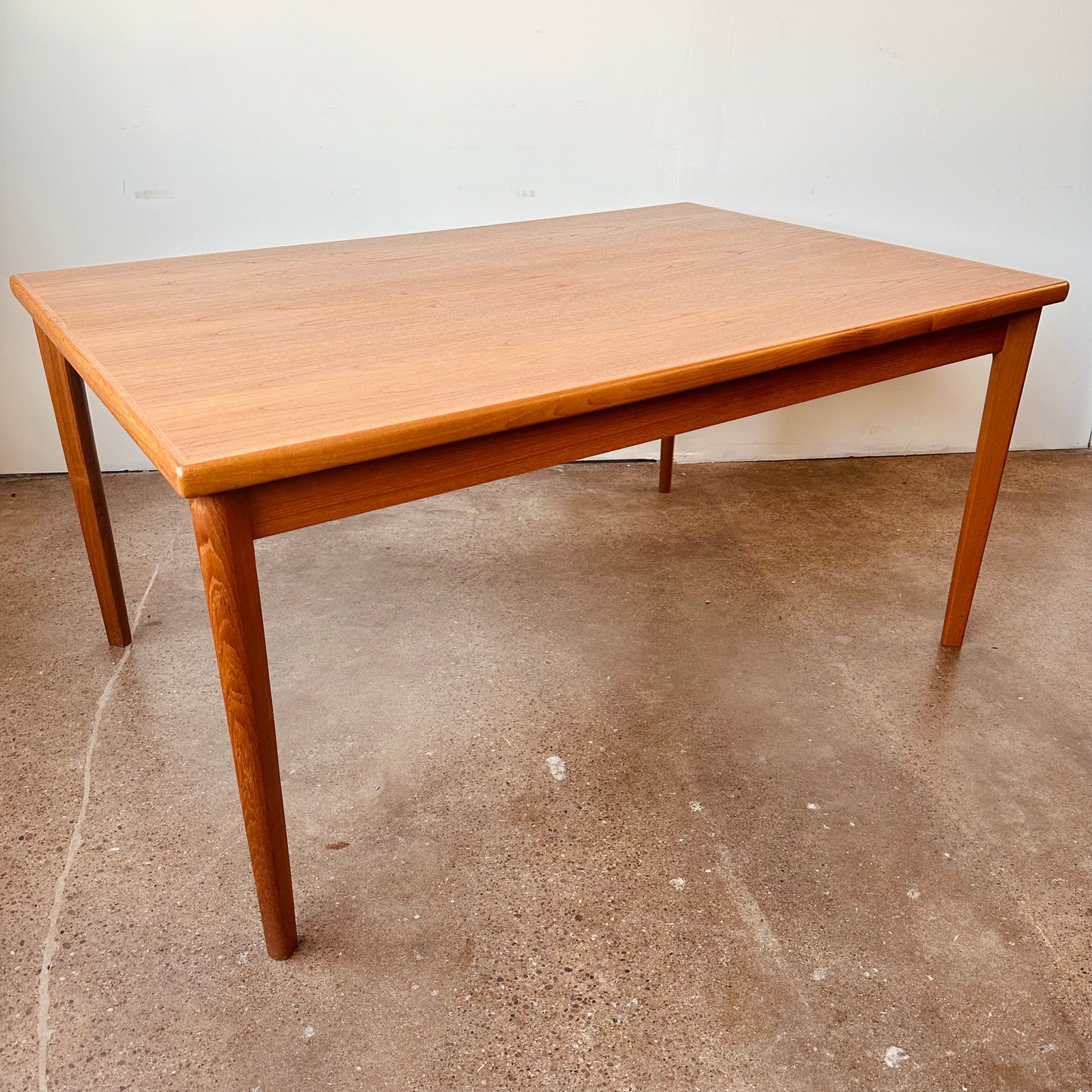 BRDR FURBO DANISH TEAK EXTENDABLE DINING TABLE