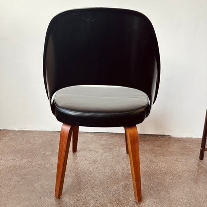 EERO SAARINEN FOR KNOLL MODEL 72 EXECUTIVE CHAIR