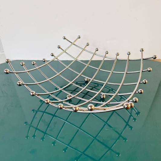 MODERNIST WIRE FRUIT OR BREAD BASKET