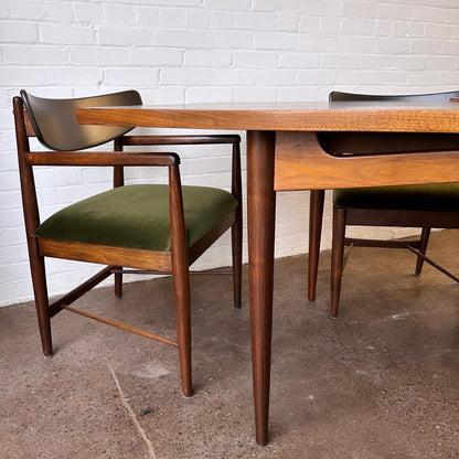 WALNUT DINING SET BY MERTON GERSHUN FOR AMERICAN OF MARTINSVILLE