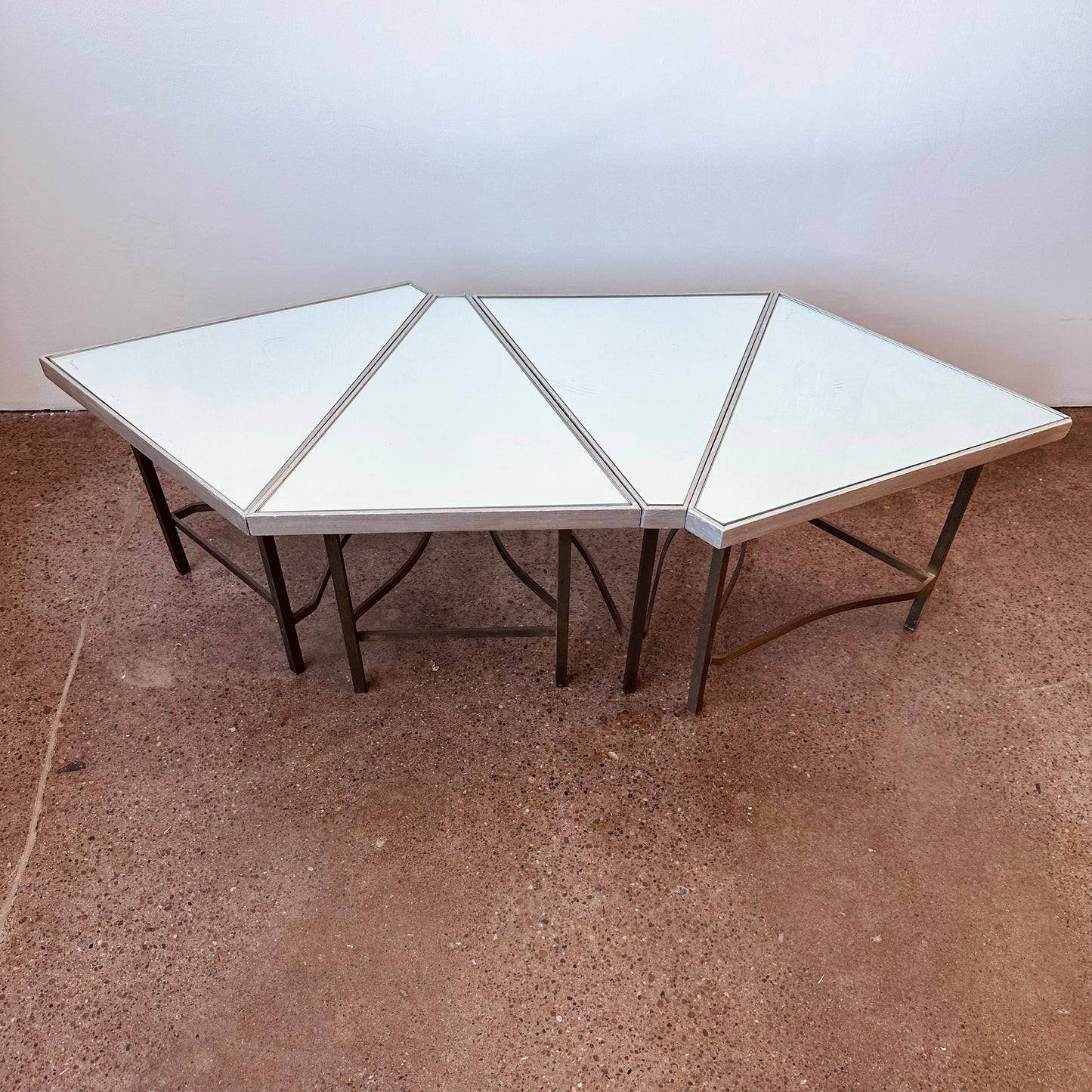 TRIANGULAR BRASS WITH MIRRORED TOP ACCENT TABLES - S/4