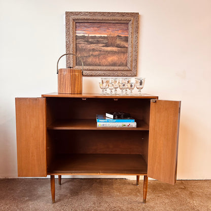 ACCORDION DOOR HONEY TONE BAR CABINET