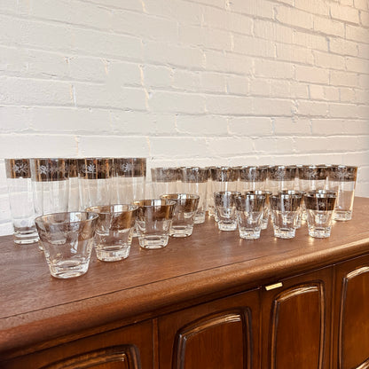 DOROTHY THORPE THISTLE PATTERN SILVER RIM GLASSWARE - SET OF 30