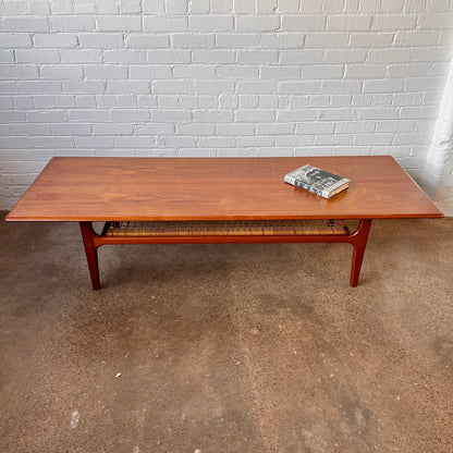 TRIOH DANISH TEAK COFFEE TABLE