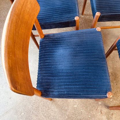 DANISH TEAK CARVED HANDLE DINING CHAIRS - S/6