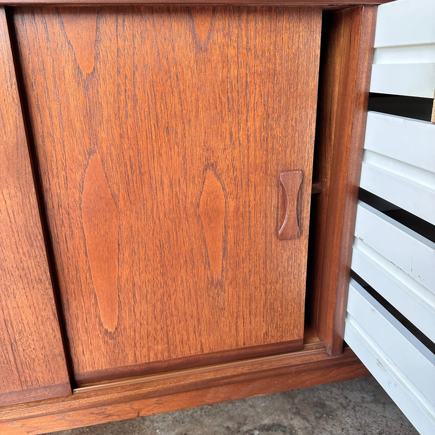 CLAUSEN AND SON DANISH MODERN TEAK CREDENZA WITH BYPASS DOORS