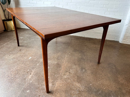 MCM WALNUT DINING TABLE WITH THREE LEAVES