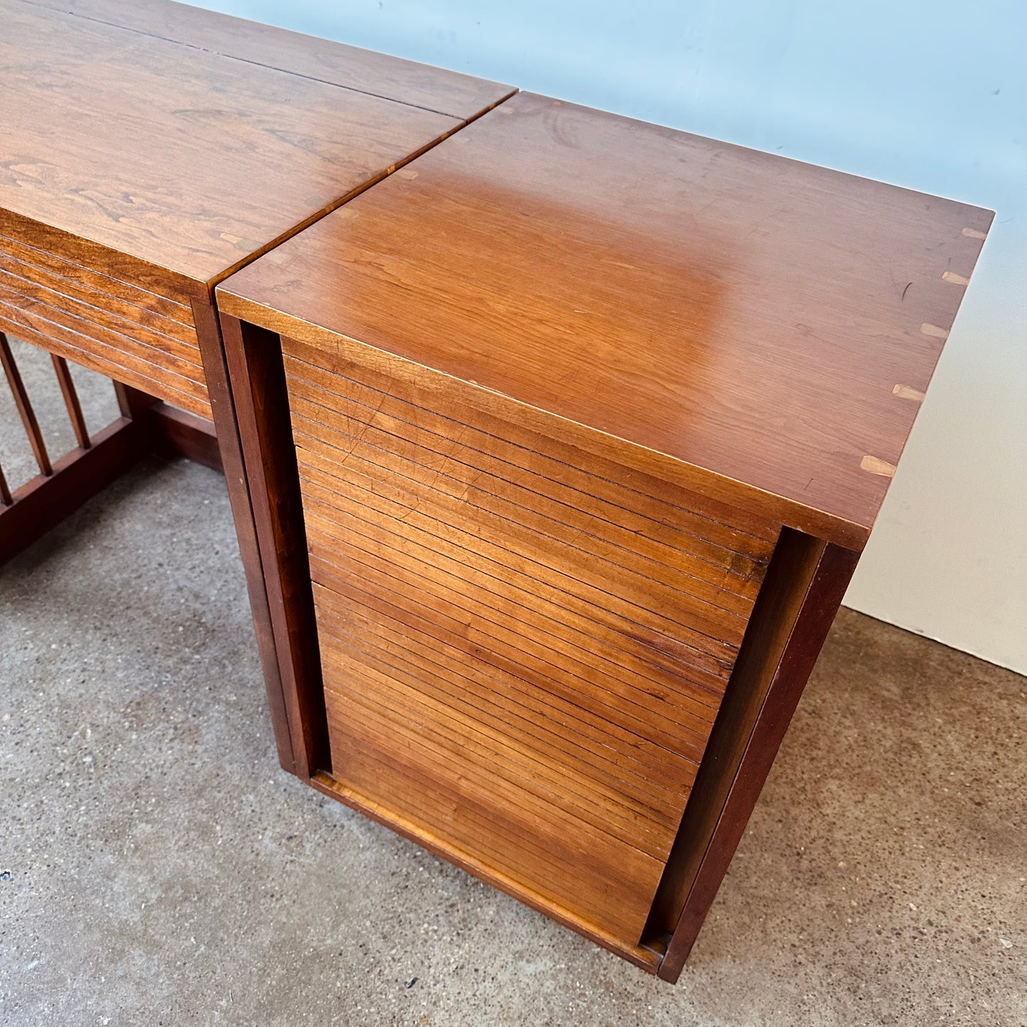 HENREDON TWO PIECE VANITY AND STORAGE CHEST