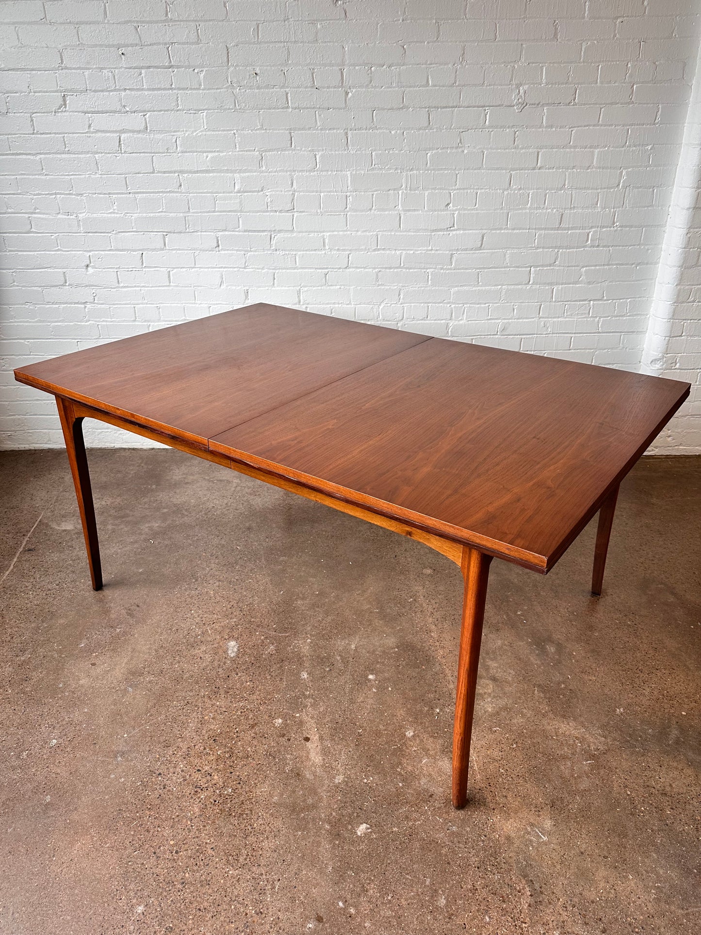 MCM WALNUT DINING TABLE WITH THREE LEAVES