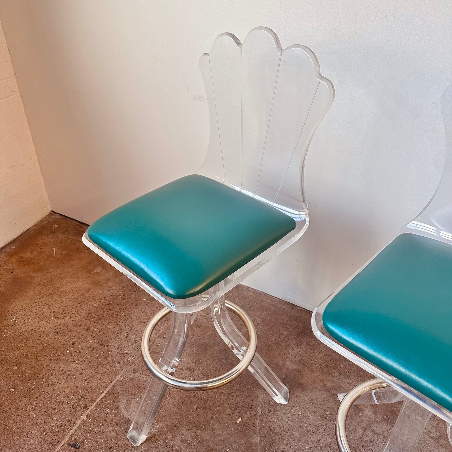 SET OF 4 HILL MANUFACTURERS LUCITE & CHROME SWIVEL COUNTER STOOLS