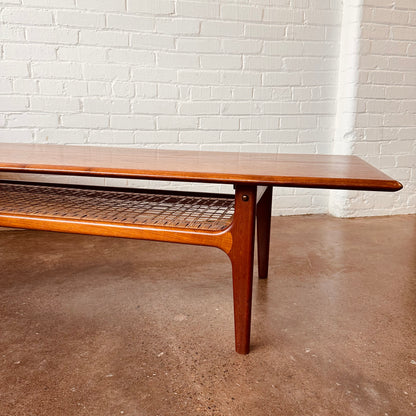 TRIOH DANISH TEAK COFFEE TABLE