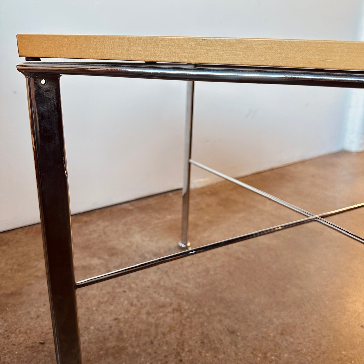 NIENKÄMPER MARK MÜLLER TURIN MAPLE END TABLE