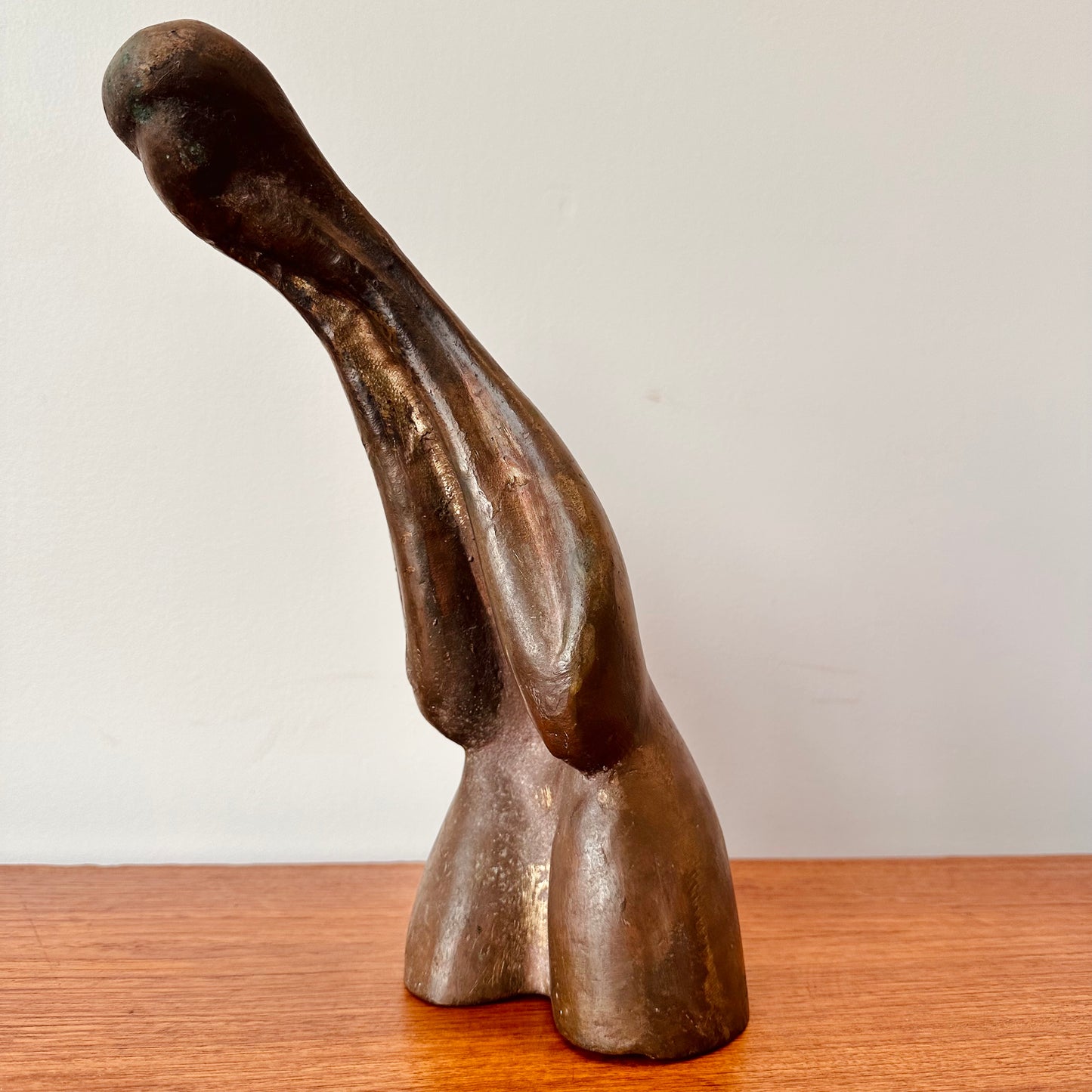 FIGURATIVE BRONZE SCULPTURE