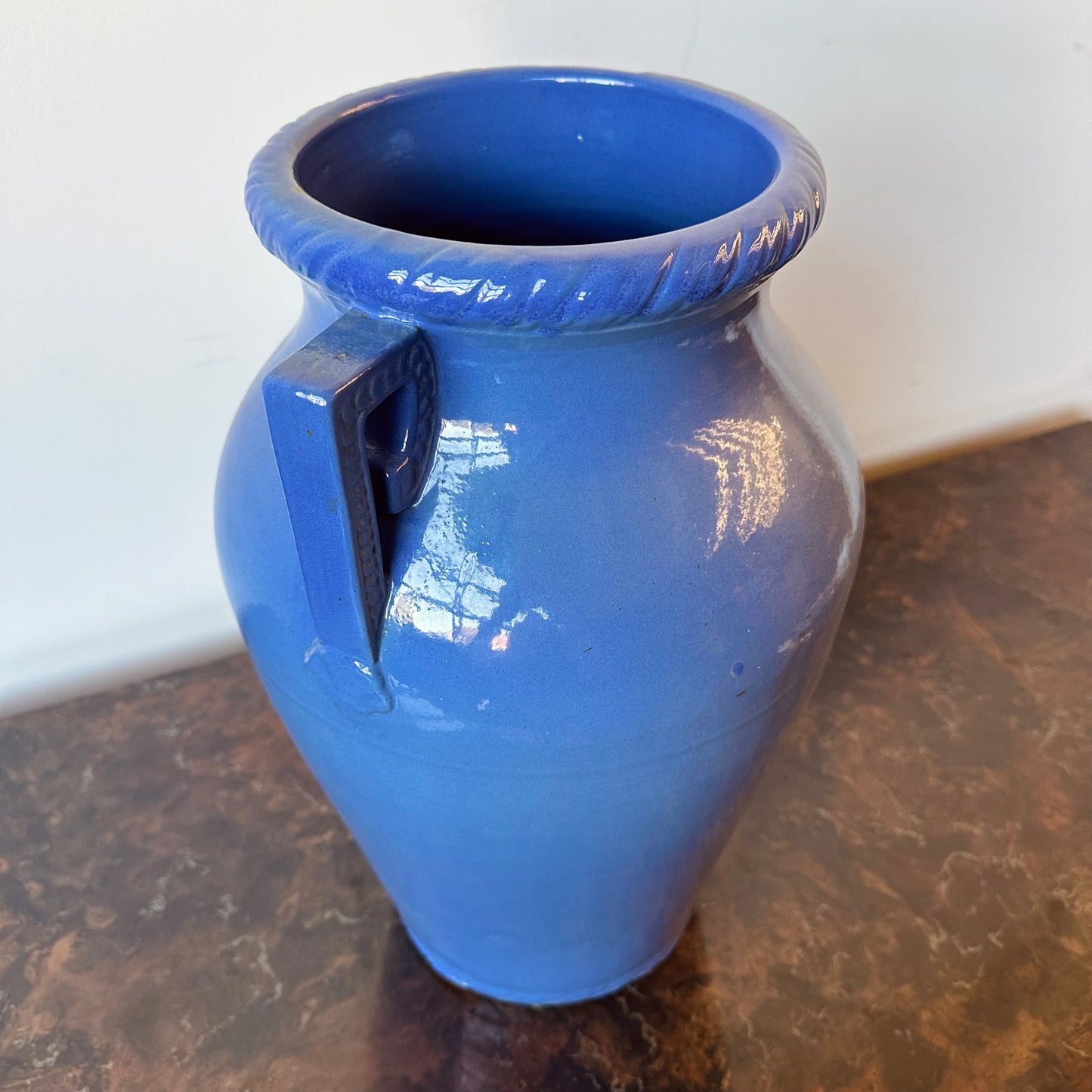 ROBINSON RANSBOTTOM PERIWINKLE ART DECO DRIP VASE URN