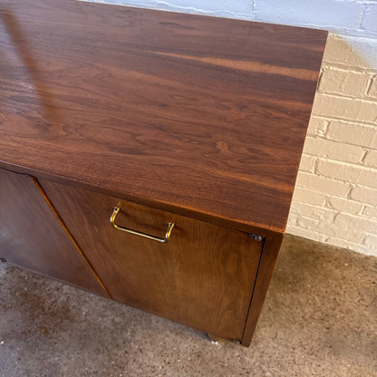 MERTON GERSHUN FOR MARTINSVILLE DANIA COLLECTION WALNUT SIDEBOARD CREDENZA