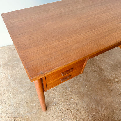 DANISH MODERN TEAK WRITING DESK