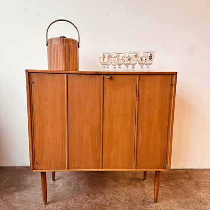 ACCORDION DOOR HONEY TONE BAR CABINET